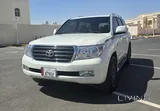 Landcruiser lc200 g limited 2008 pearl white