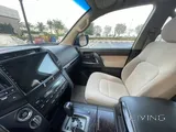 لاند كروزر جي إكس أر 2011 مالك أول للبيع بسرعة