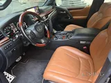 Lexus black edition 2021