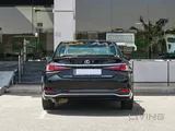 Lexus ES 300h 2023