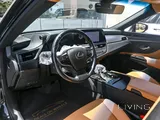 Lexus ES 300h 2023