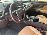Lexus  ES250 - Model 2020 Reliable, comfortable, and styli