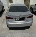 Lexus is 350 full option