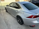 Lexus is 350 full option