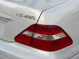 Lexus LS-430 2004