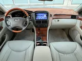 Lexus LS-430 2004