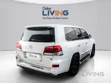 Lexus LX 570 2010 V8
