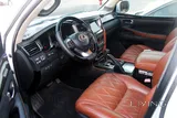 Lexus LX 570 2010 V8