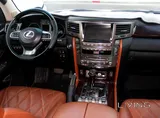 Lexus LX 570 2010 V8