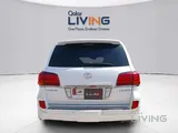 Lexus LX-570 2011 V8