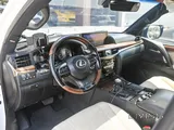 Lexus LX 570 2016