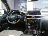 Lexus LX 570 2016