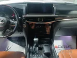 Lexus LX-570 2017
