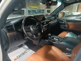 Lexus LX-570 2017