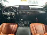 Lexus LX-570 2017