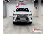 Lexus LX-570 2017 V8