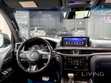 Lexus LX-570 2018 V8