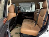 Lexus LX-570 S 2015 V8