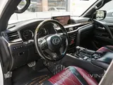 Lexus LX 570 S Black Edition 2019