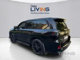 Lexus LX-570 S Black Edition 202 V8