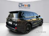 Lexus LX-570 S Black Edition 202 V8