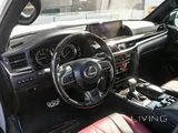 Lexus LX 570 S Black Edition 2020