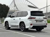 Lexus LX-570 S Black Edition 2021