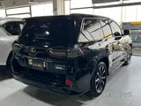 Lexus LX-570 S Black Edition 2021