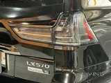 Lexus LX-570 S Black Edition 2021