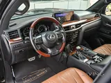 Lexus LX 570 S Black Edition 2021