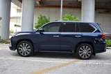 LEXUS LX 570 S Full option very  Low Mileage