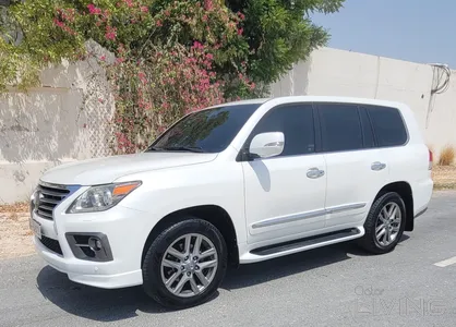 Lexus LX 570 S 2012