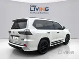 Lexus LX 570S Black Edition 2019