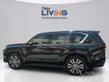 Lexus LX-600 2025