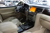 Lexus LX570