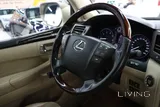 Lexus LX570