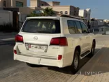Lexus LX570 2011 model