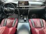 Lexus lx570 black edition s 2019