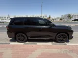 Lexus Lx570s black edition