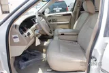 Lincoln Town Car Standard 2011 V8