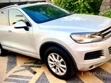 Expat Leaving VW Touareg 2014 (Well maintained)
