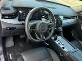 Lynk & Co 09 Pro