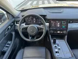 Lynk & Co 09 Pro