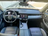 Lynk & Co 09 Pro