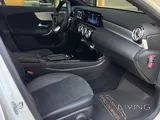Mercedes Benz A200