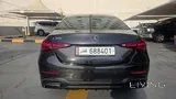 مرسيدس-بنز الفئة سي 300 2024 أوتوماتيك 3200 كم سيدان رمادي داكن بضمان