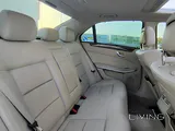 Mercedes-Benz E200