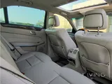 Mercedes-Benz E200