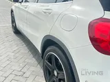 مرسيدس-بنز GLA 250 | 2.0 لتر تيربو | 4MATIC | حالة ممتازة