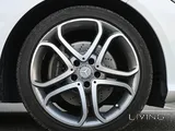 Mercedes E 200. Model 2015.